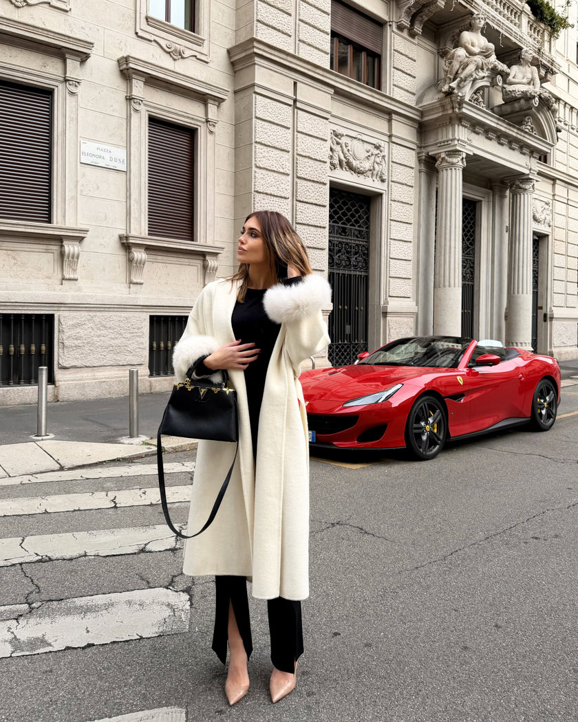 Blair – Cappotto lungo in doppia lana merino con maniche rimovibili in pelliccia di volpe