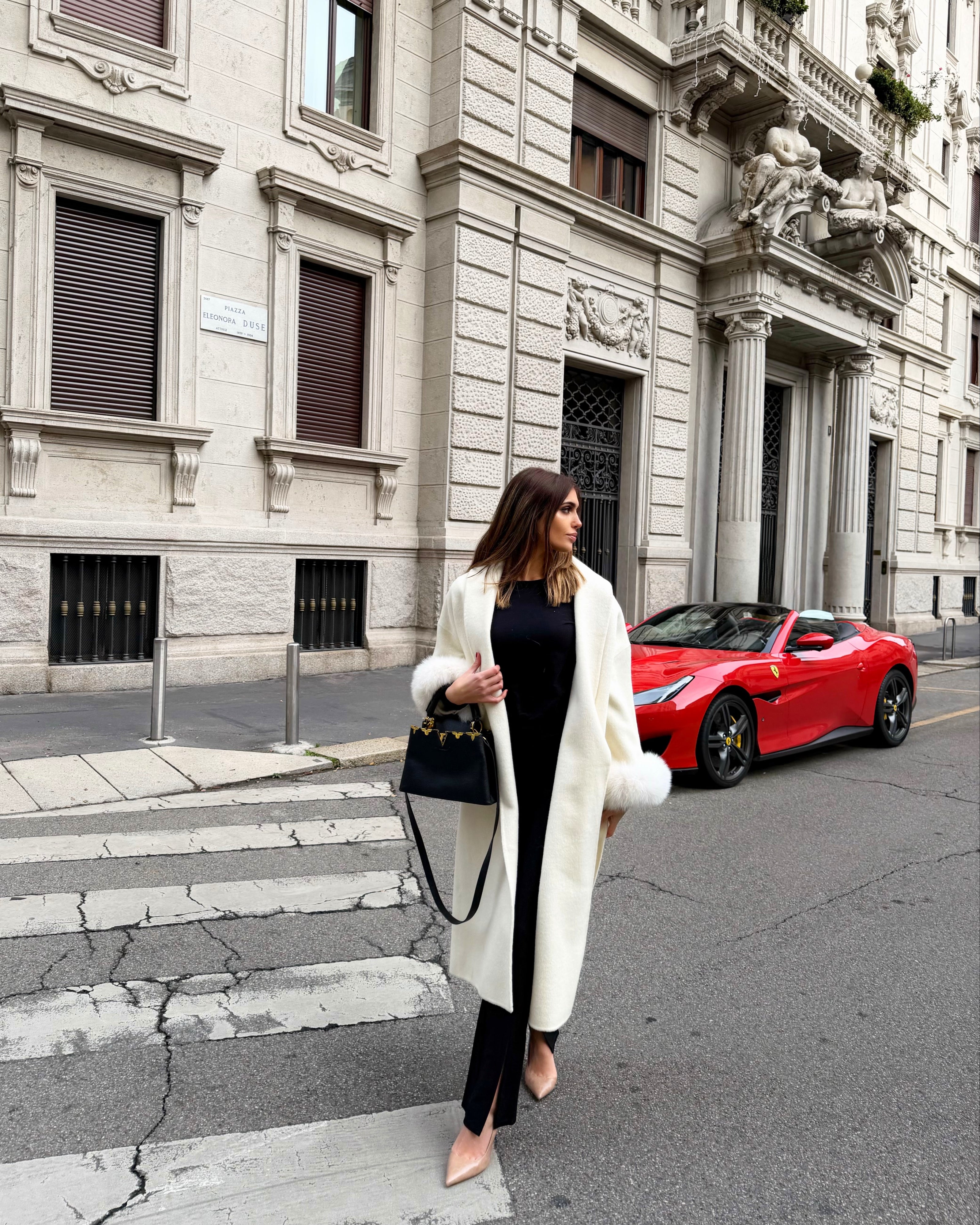 Blair – Cappotto lungo in doppia lana merino con maniche rimovibili in pelliccia di volpe