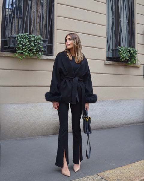 Delina – Cappotto in lana e cashmere con cintura e maniche rimovibili in pelliccia di volpe