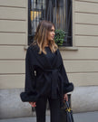 Delina – Cappotto in lana e cashmere con cintura e maniche rimovibili in pelliccia di volpe