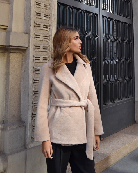 Poppy — Short coat in 100% wool with fur-effect finish