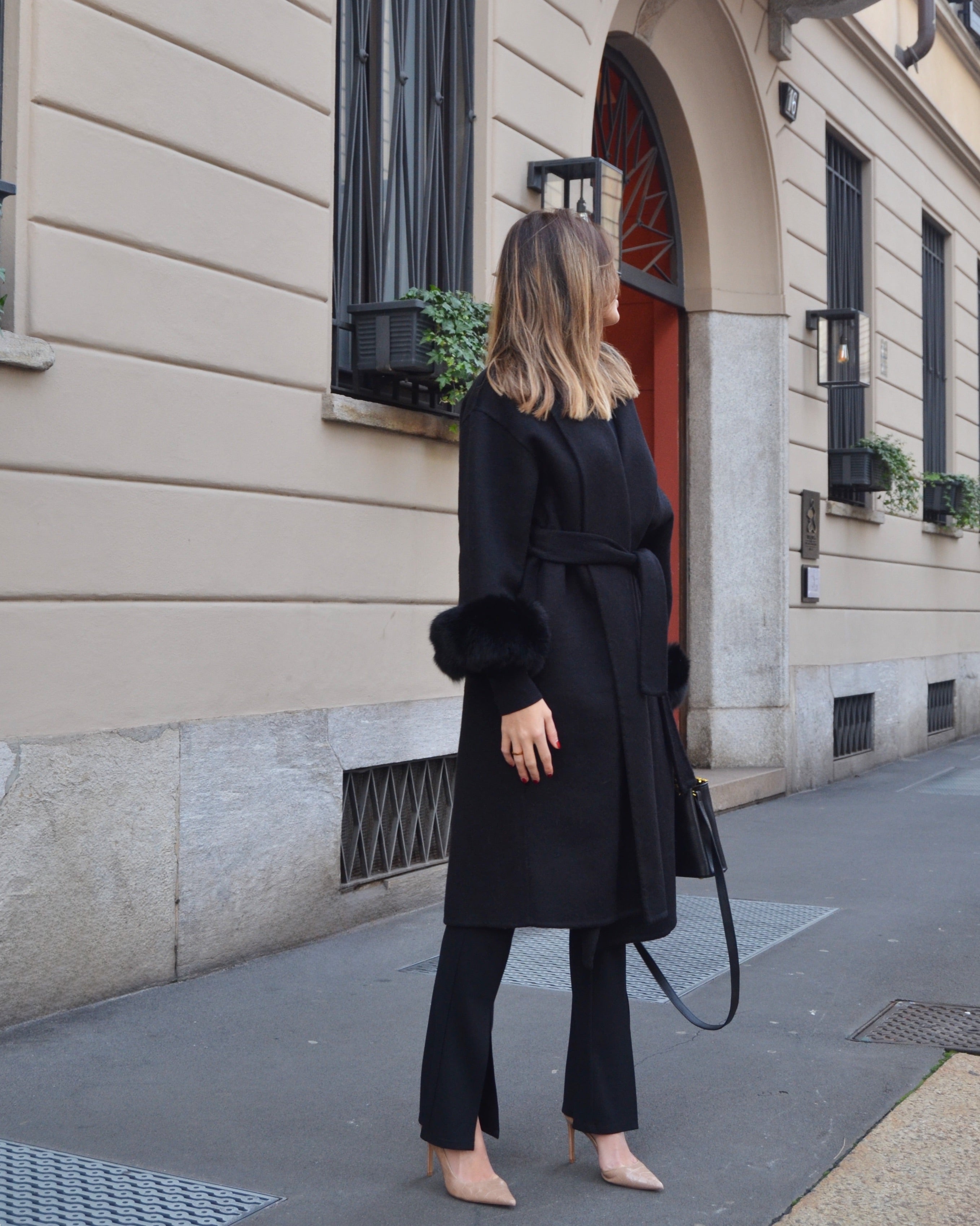 Blair – Cappotto lungo doppia lana merino con maniche rimovibili in pelliccia di volpe