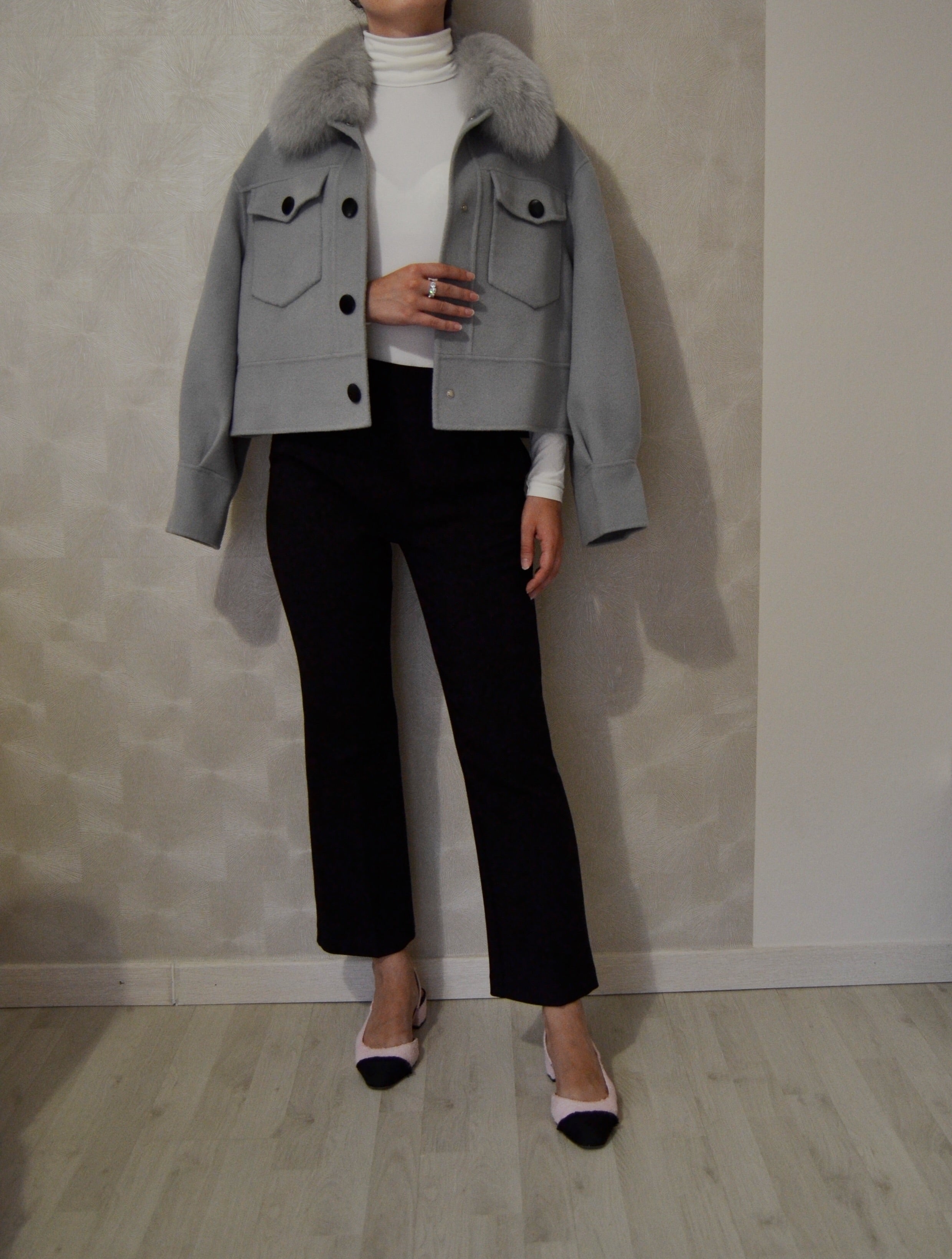 Davina – Cappotto donna in lana e cashmere con bottoni e colletto in pelliccia di volpe