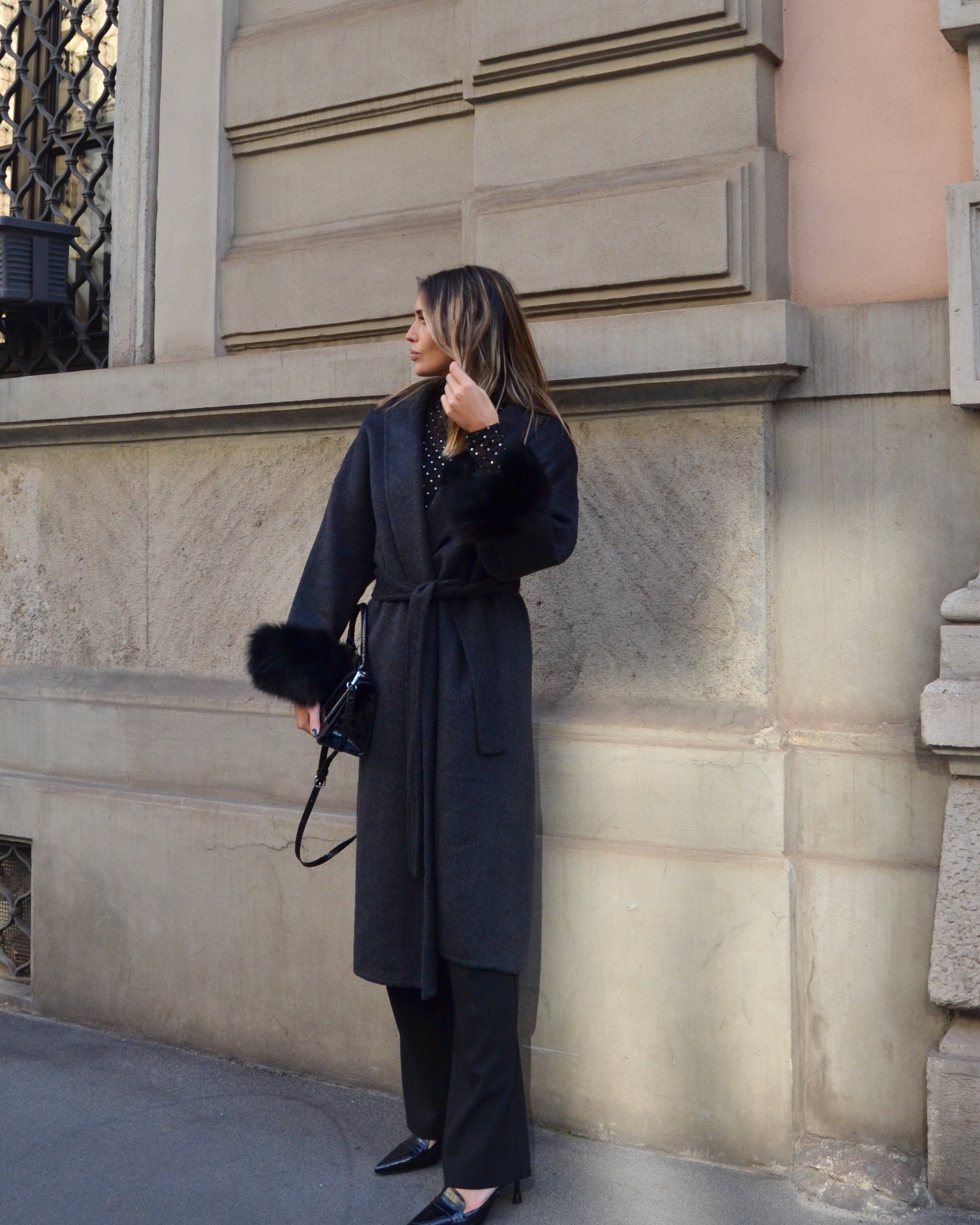 Blair — Long coat in double merino wool with removable fox fur cuffs