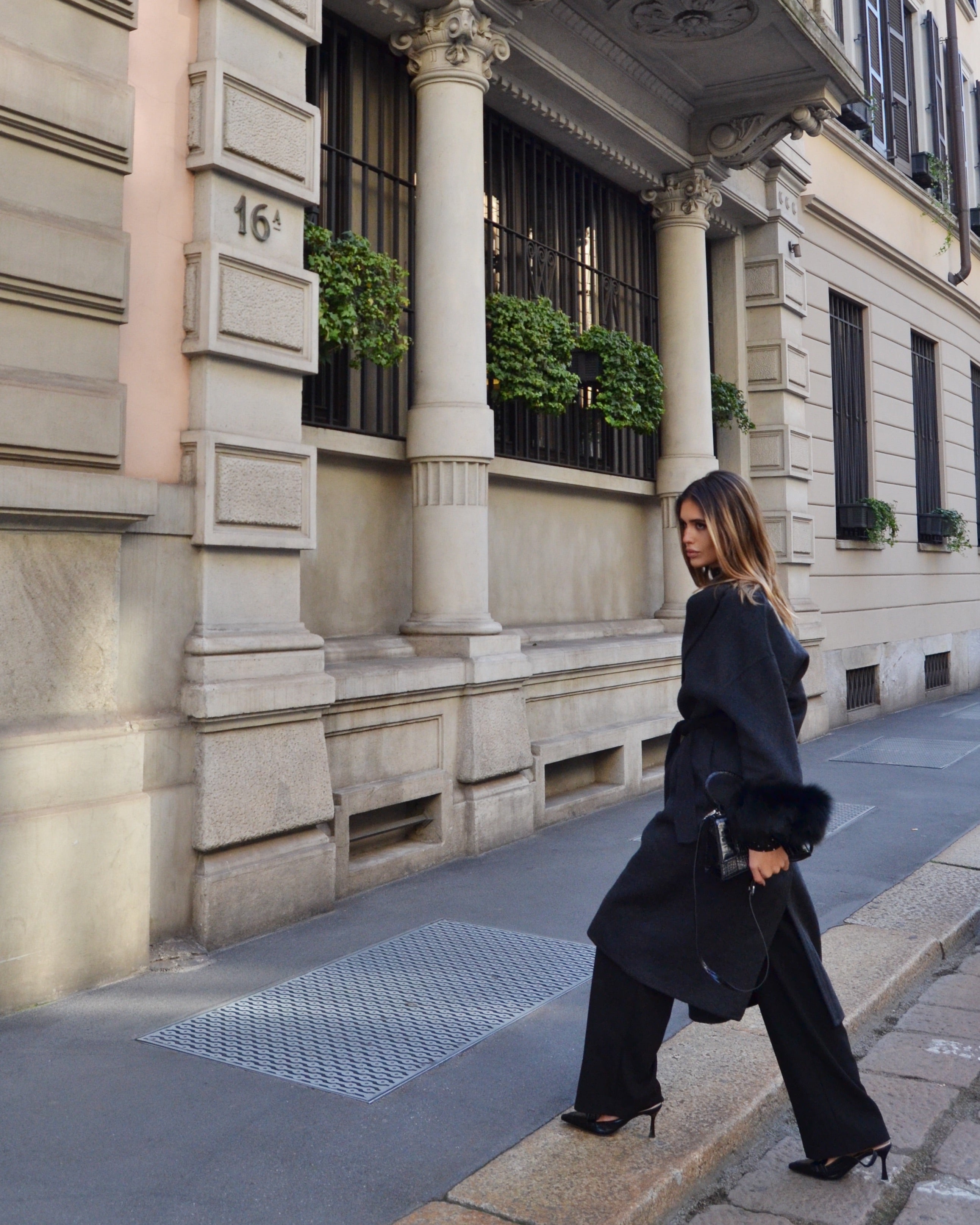 Blair — Long coat in double merino wool with removable fox fur cuffs