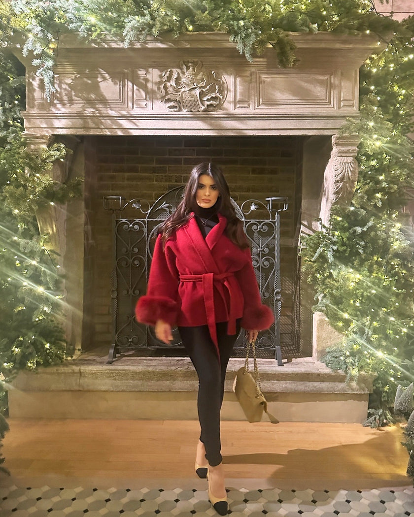 Delina — Short coat in double merino wool with removable fox fur cuffs