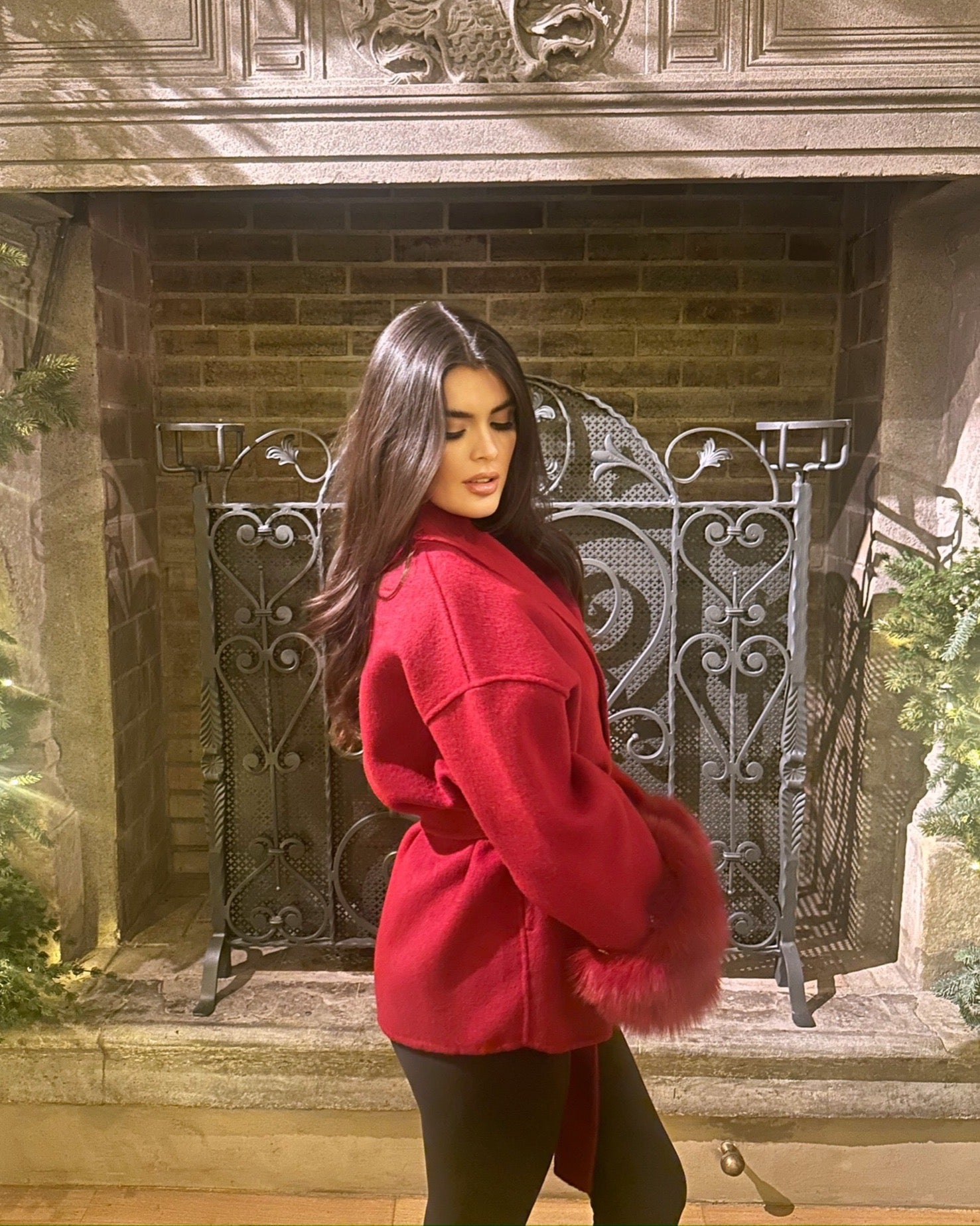 Delina — Short coat in double merino wool with removable fox fur cuffs